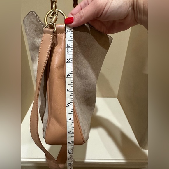 Gucci Suede Bamboo 2-way carry Bag in Beige - Picture 11 of 12